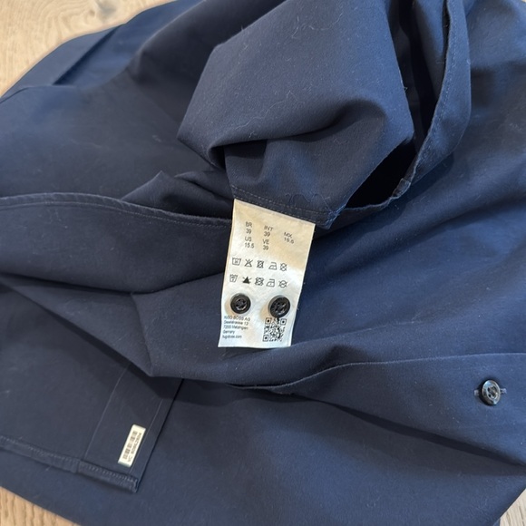 HUGO Hugo Boss Regular Fit Easy Iron Button Down Shirt in Size 39 (15.5) - Picture 10 of 11